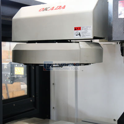 VMC650 het Malenmachine van China CNC Verticale het Machinaal bewerken Centrumprijs
