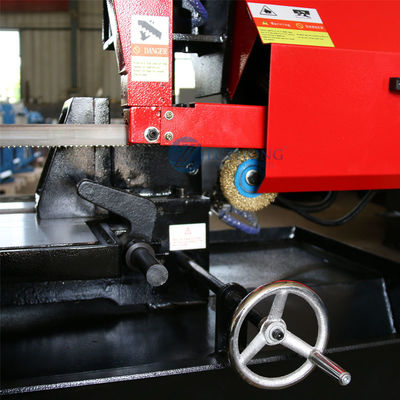 de zaagmachines zagen machine de Om metaal te snijden van de snijmachinegh4235 lintzaag