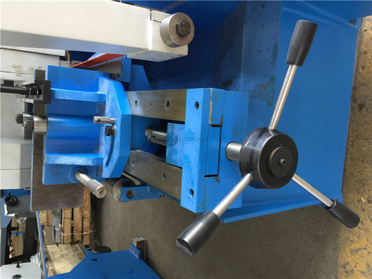 De houwer zag de lintzaagsnijmachine van het machinehs7132 Metaal