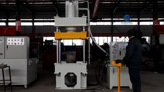 YQ32-200 Chinese Drie Stralen Vier Machine van de Kolom de Hydraulische Pers