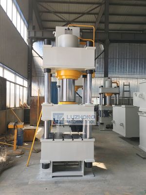 YQ32-200 Chinese Drie Stralen Vier Machine van de Kolom de Hydraulische Pers